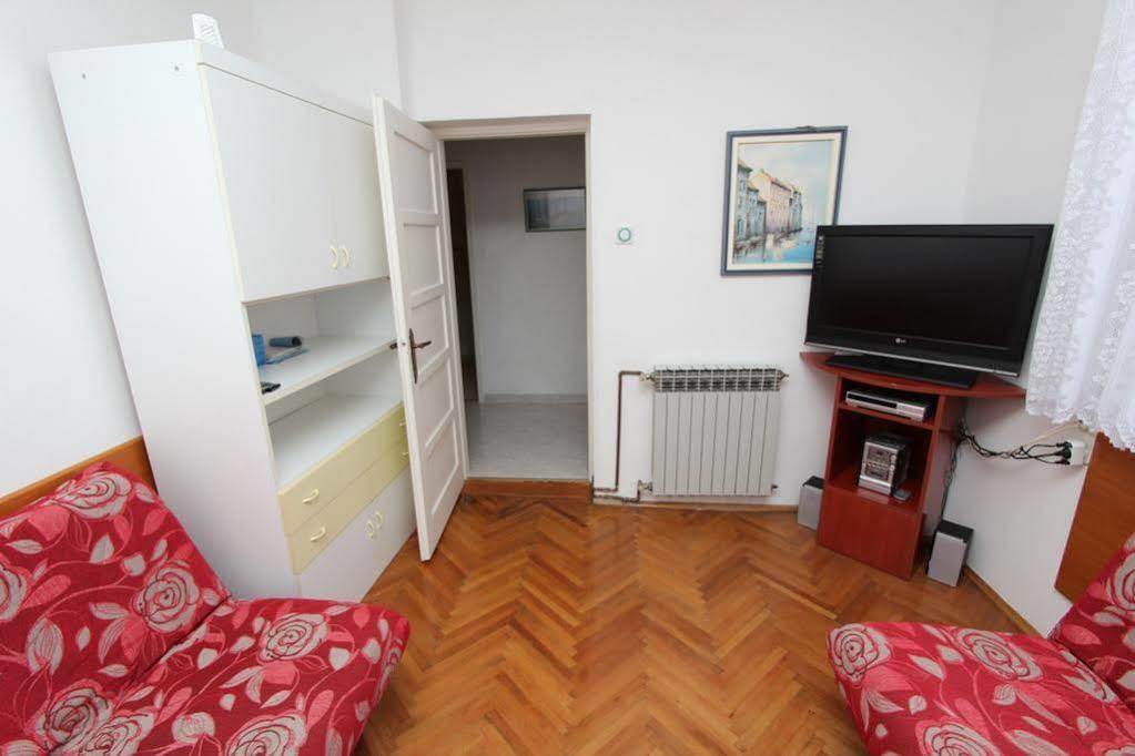 Guest House Aurora Rovinj Eksteriør billede