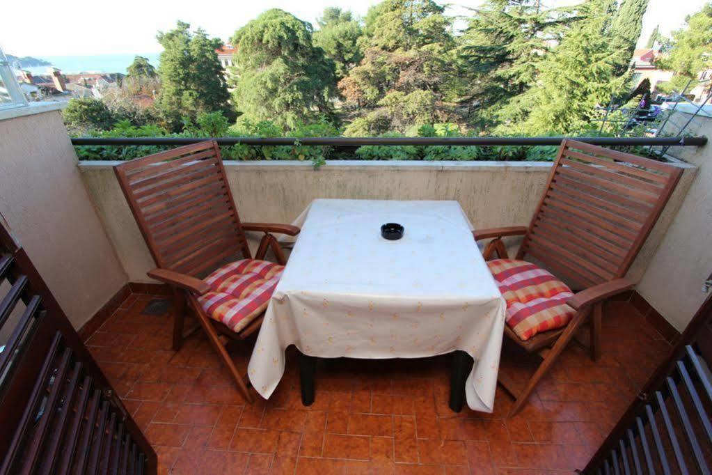 Guest House Aurora Rovinj Eksteriør billede