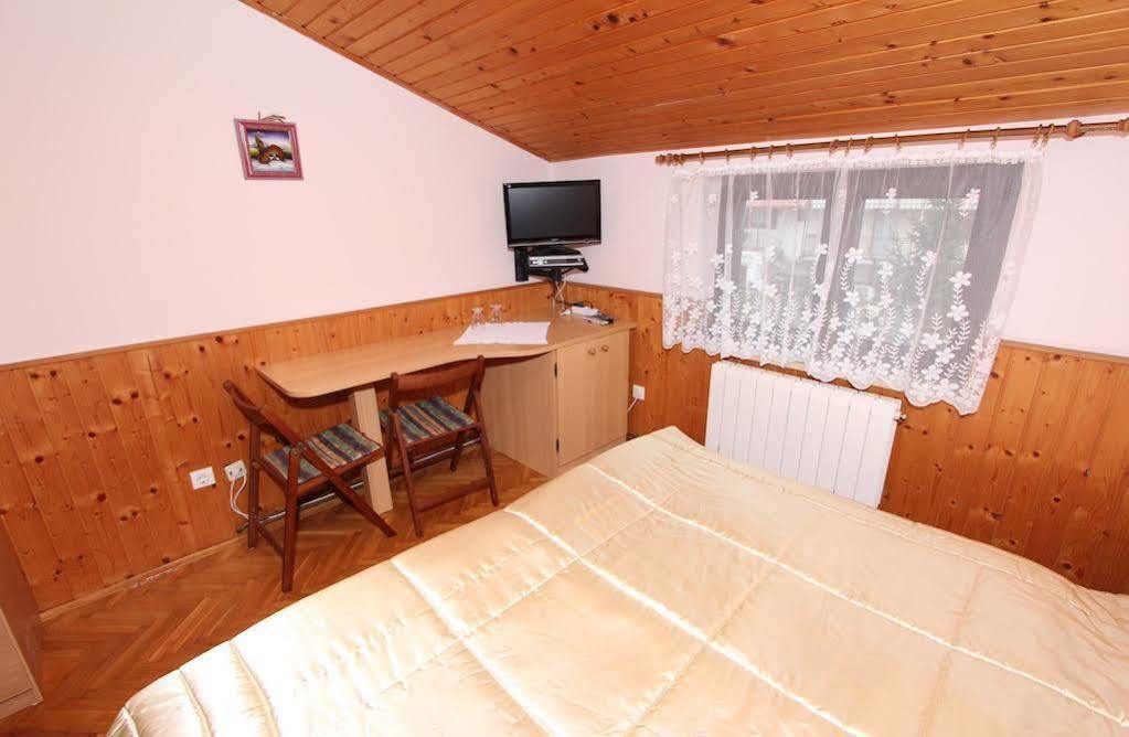 Guest House Aurora Rovinj Eksteriør billede