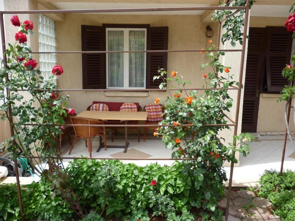 Guest House Aurora Rovinj Eksteriør billede