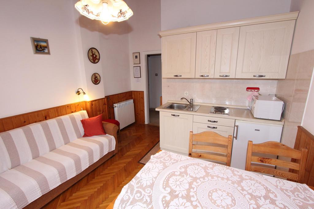 Guest House Aurora Rovinj Værelse billede